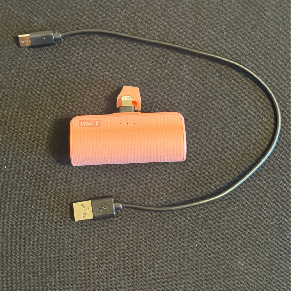 IWalk Small Portable Charger Pink